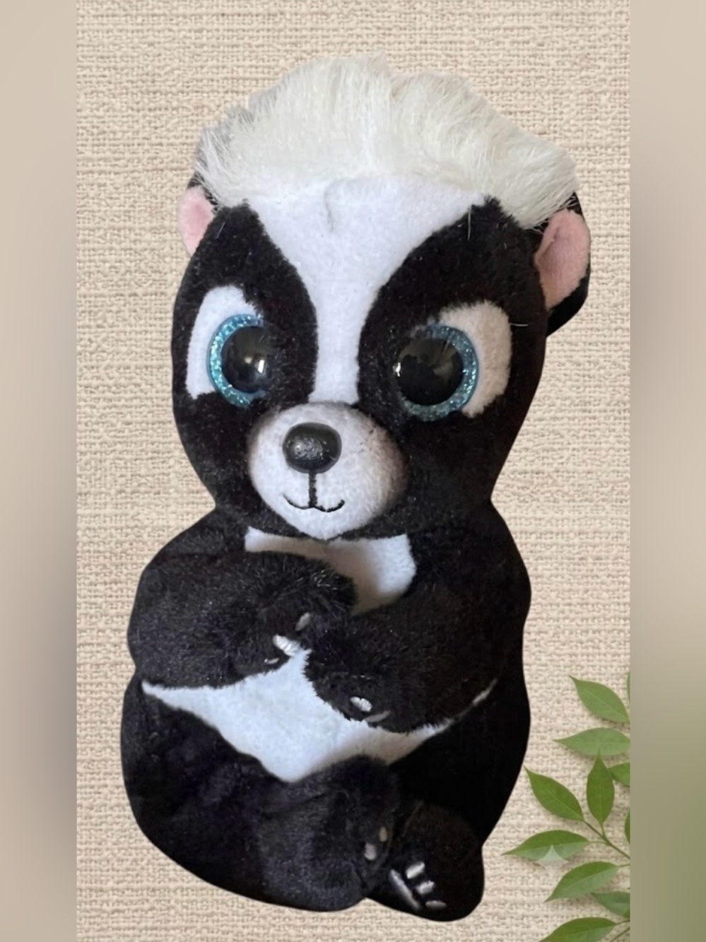Ty Beanie Baby Stinky the Skunk - 1998 Plush